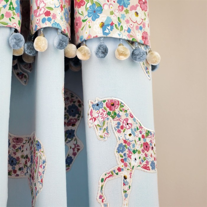 Big product pretty ponies fb curtain detail med