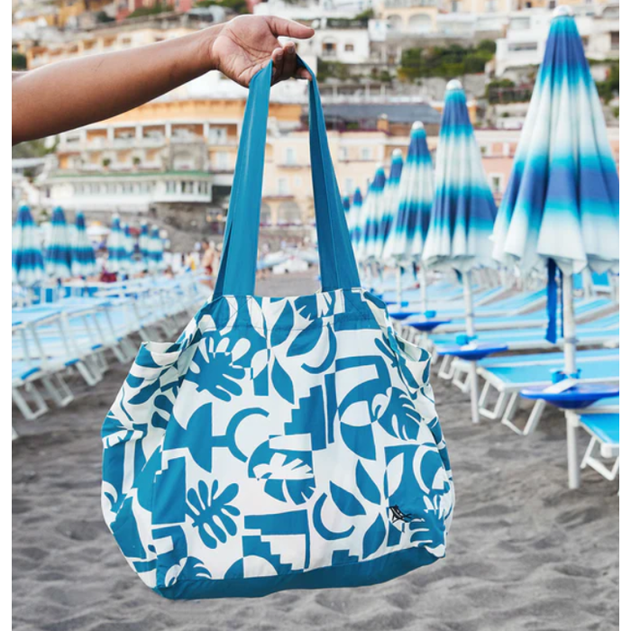 Big product blue bag 1